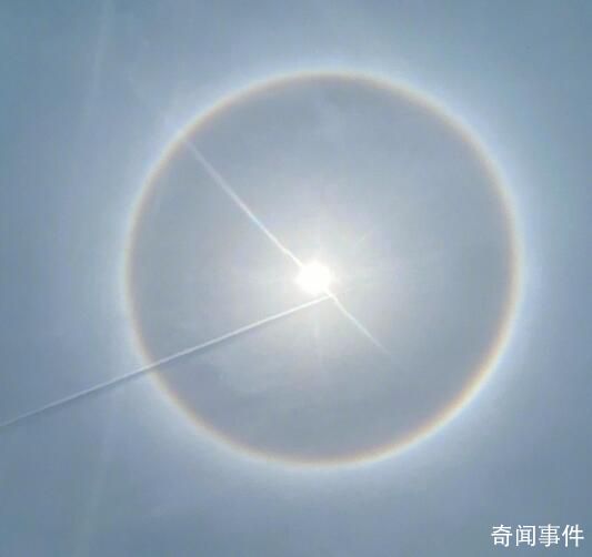 武漢的日暈是一圈彩虹 十分壯觀且絕美