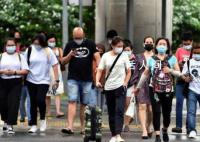 生育率創新低 新加坡人為何不想生?