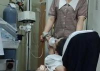 折疊男孩首次手術成功 完成了整個治療方案進度的一半