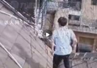 男孩14層樓頂攀爬媽媽哭求教育方法 打過罵過教育過求大家幫幫我