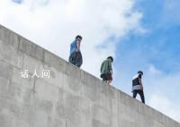 一千買(mǎi)一套房 失意者涌入河南鶴壁