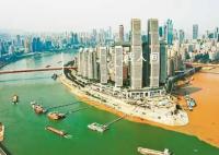 重慶兩江交匯現鴛鴦鍋奇觀 兩條江流的泥沙含量不一致
