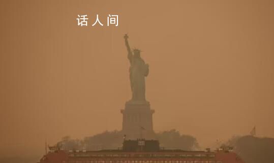 霧霾籠罩紐約 自由女神像被“吞沒”