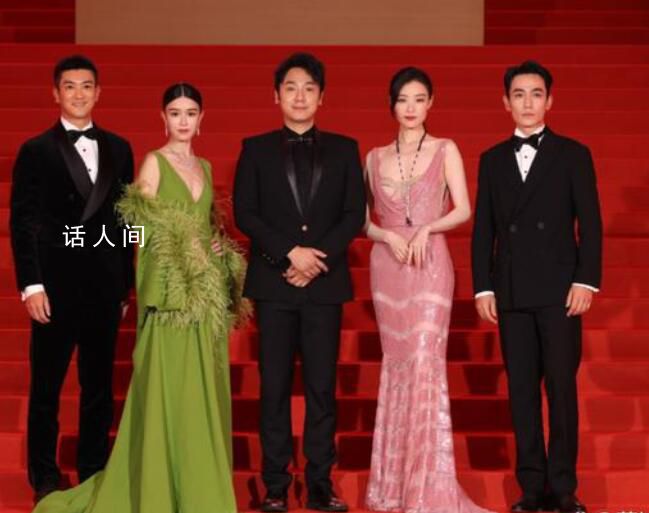 上影節(jié)倪妮魚尾裙驚艷 張小斐秀長腿
