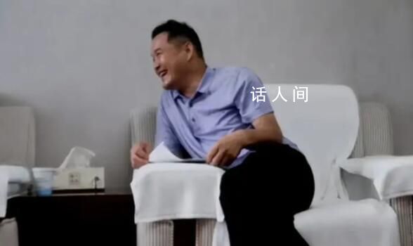 記者采訪官員被反問多宣傳好的不行嗎