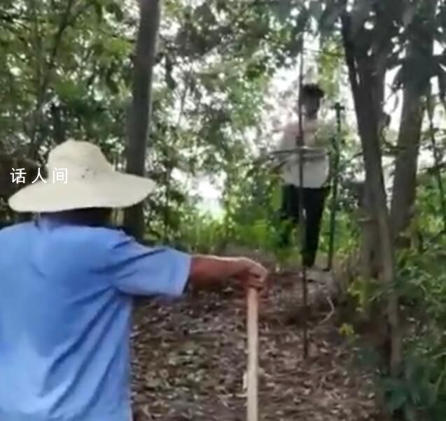 男子蹲守一周砍死前女友?家長回應