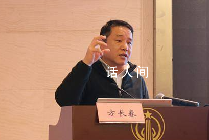 專家:不是所有人都能選擇暫緩就業