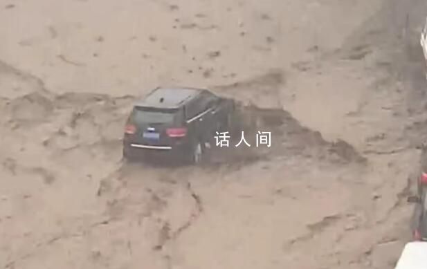 北京暴雨60小時 整個北京城被風雨席卷