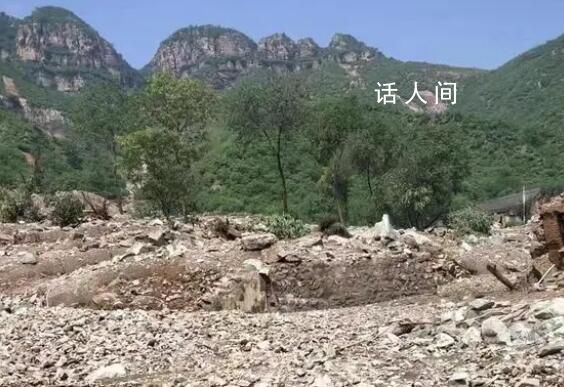 河北淶水呼救:罕見洪水過境山區(qū)