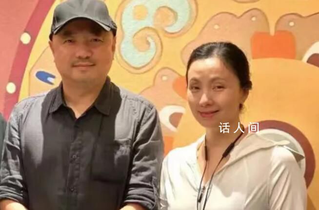 徐崢夫婦帶女兒追星TFBOYS 網(wǎng)友現(xiàn)場偶遇徐崢陶虹夫婦