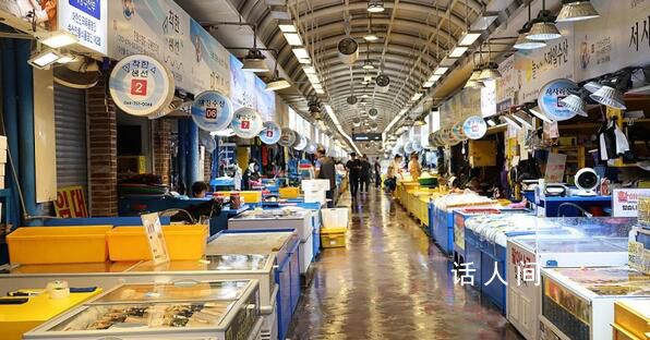 韓國多個海鮮市場幾乎空無一人 新冠疫情期間生意都比現在好