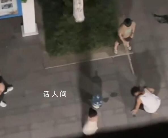 學(xué)校教練打?qū)W生多次踹頭掌摑 當(dāng)事教練被停職被送派出所