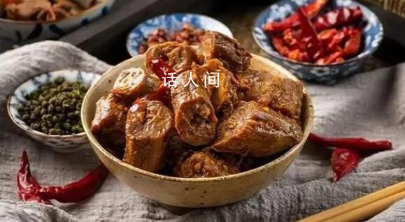 為什么鹵味三巨頭賣不動(dòng)了 你還吃鴨脖這些鹵貨嗎