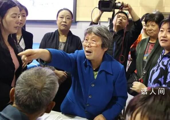 “老年主播團”加入國貨商戰爆火 主播都是公司的中高層沒考慮組建專業運營團隊