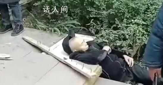 男孩扔木塊砸死老人被判賠58萬 兩被告不服已提起上訴