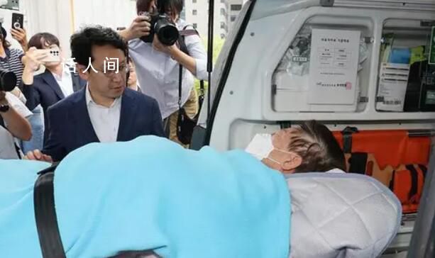 文在寅今日下午將探望李在明 預(yù)計(jì)在下午2-3時(shí)左右到達(dá)醫(yī)院