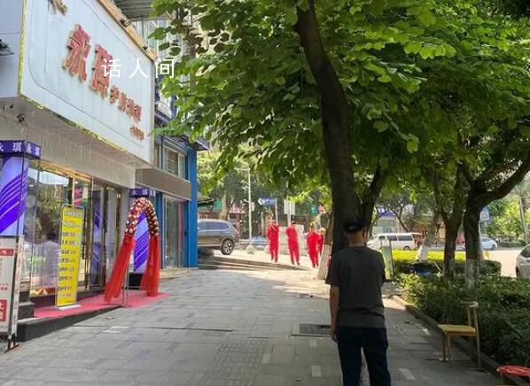 安排女生給男賓洗澡?門店回應