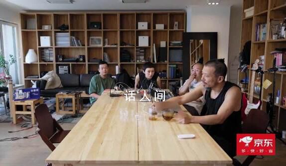 龍寬九段時隔十八年再合作 合體演唱《胃在燒》