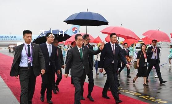 韓國總理韓德洙抵達杭州 出席杭州第19屆亞洲運動會開幕式并參加相關活動