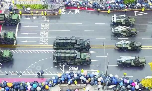 韓國高調閱兵展示“秘密武器” 此次閱兵是為了向朝鮮展示更強硬的立場