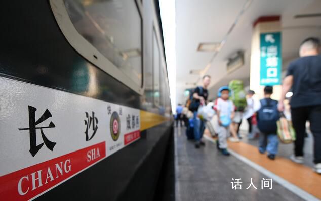 多地曬出旅游“成績單” 雙節(jié)假期進(jìn)入第三天