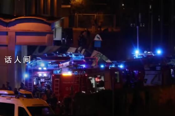 意大利一大客車(chē)墜落 至少21人喪生