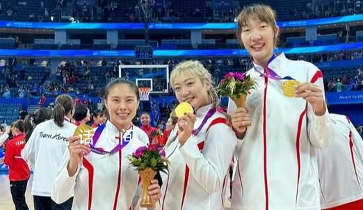 四川女籃獎(jiǎng)勵(lì)三巨頭每人一套房 中國(guó)女籃以74比72戰(zhàn)勝日本女籃