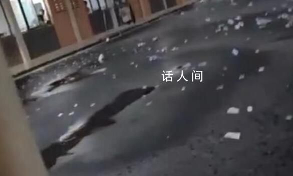 宿舍有人做飯學(xué)校拆除所有插排 老師：不拆的話孩子們會(huì)熬夜玩手機(jī)