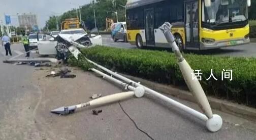 交警被質疑指派拖車 幾公里收800