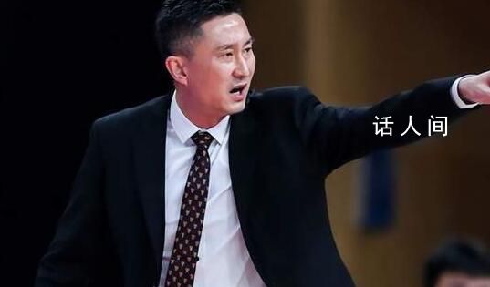 杜鋒故意損壞遼籃主場LED屏幕 CBA并未對廣東隊罰款2萬 