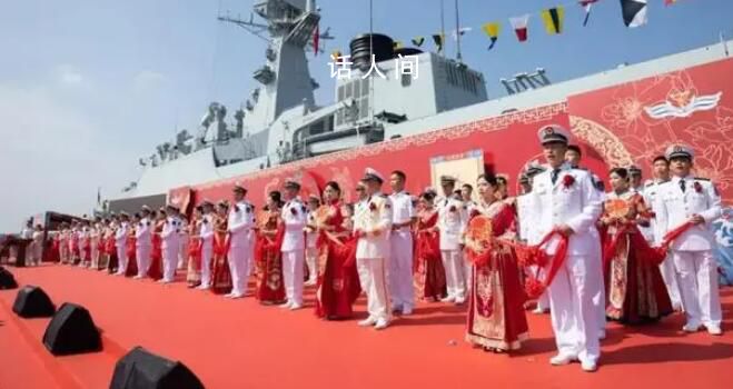 40對新人在戰艦上舉辦婚禮 這排面太足了