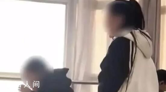 女生占16個座并毆打同學(xué) 校方回應(yīng)