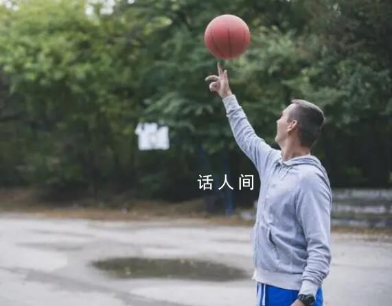 63歲大爺投籃投出2項世界紀錄 已獲得吉尼斯和WRCA世界紀錄認證