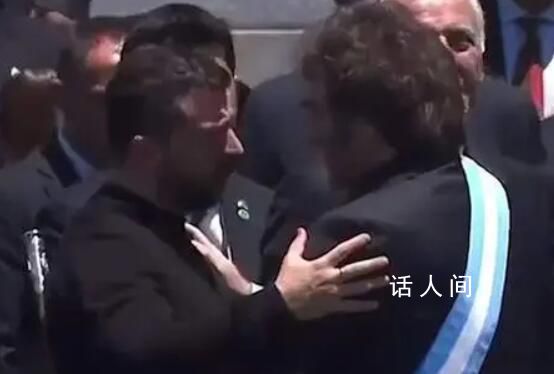 澤連斯基現身阿根廷總統就職儀式 與哈維爾·米萊熱烈相擁