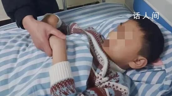 一個殘疾男孩的真實人生 出生被遺棄養父去世再成孤兒