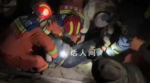 地震已致甘肅105人遇難 震源深度10千米
