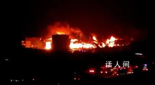 鄭州辟謠“某高校發(fā)生火災” 實為鋼結構倉庫起火