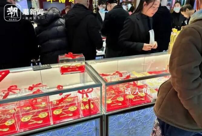 80后金店老板與金價(jià)大漲的一年 天氣很冷黃金柜臺(tái)前很熱