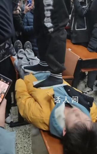 當事學生回應被心理學老師催眠 當時覺得只有幾斤重