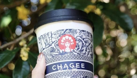 霸王茶姬回應(yīng)按杯收取包裝費(fèi) 外賣收取的包裝費(fèi)是保溫袋費(fèi)用