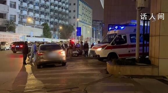 救護(hù)車被擋路患者去世 家屬發(fā)聲