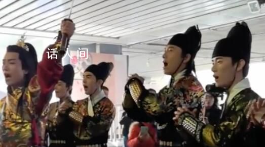 洛陽真的連夜換成了飛魚服 為了八方游客洛陽真是太用力了