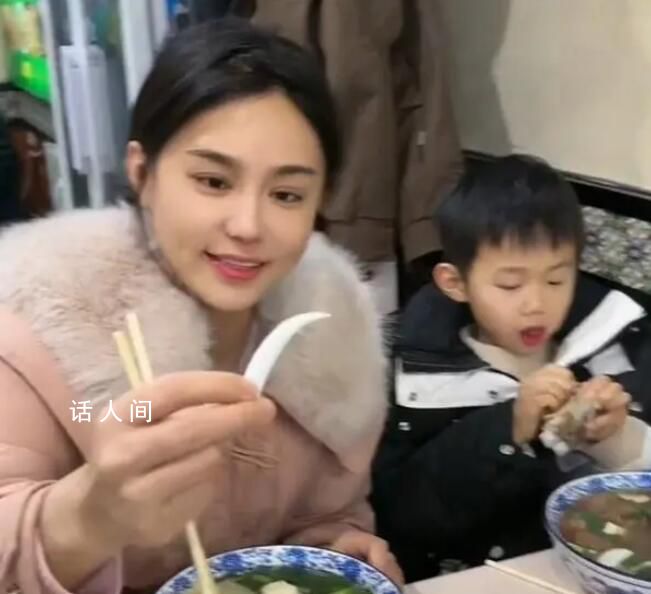 網紅樊小慧稱被前婆婆上門毆打 自己的胳膊和臉上都是傷痕