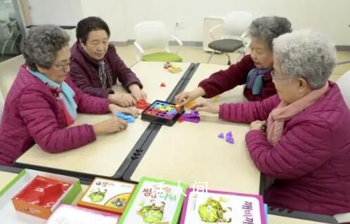 韓國生育率倒數(shù):幼兒園變養(yǎng)老院