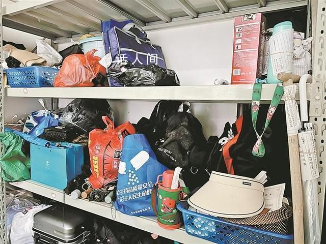 黑色雙肩包是最容易被拿錯(cuò)的行李 安檢候車容易忘