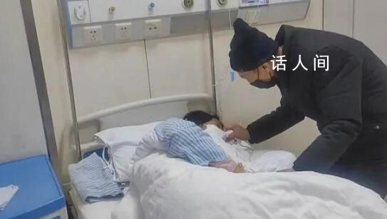 服感冒藥致肝衰竭女孩已平安出院 身體各項指標已經達到出院標準