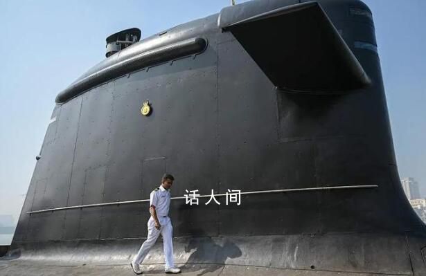 醫生徒步跑高速救孕婦:做了分內事