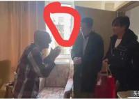 胡歌陳龍去養老院看望游本昌 爺叔房子簡單樸素