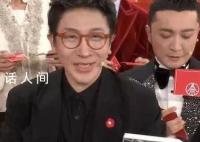 小尼祝大家新的一年少捅婁子 捅了也要扛住
