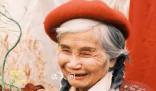 95后女孩回村爆改奶奶變超模 網(wǎng)友：白發(fā)皺紋里的美真高級